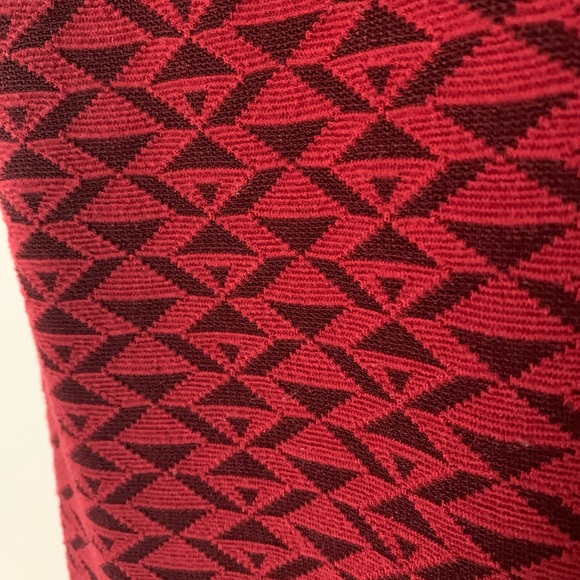 3 for $40 HOLLISTER BURGUNDY CROSS BACK RED/BURGUNDY DRESS SZ SMALL - Picture 5 of 6